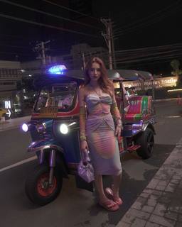 Fernanda Schneider feet photo 7
