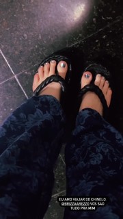 Fernanda Schneider feet photo 15