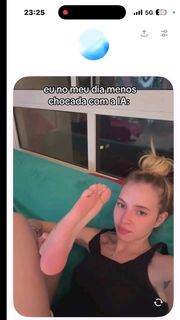 Fernanda Schneider feet photo 15