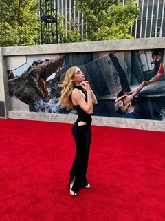 Fernanda Schneider feet photo 20