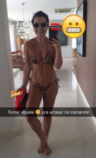 Fernanda Souza feet photo thumbnail