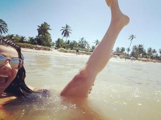 Fernanda Souza feet photo thumbnail