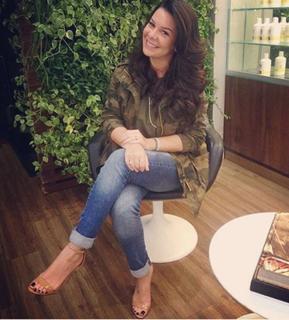 Fernanda Souza feet photo thumbnail