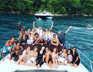 Fernanda Souza feet photo thumbnail