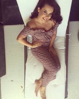 Fernanda Souza feet photo thumbnail