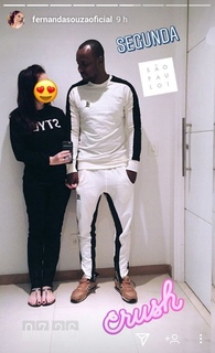 Fernanda Souza feet photo thumbnail