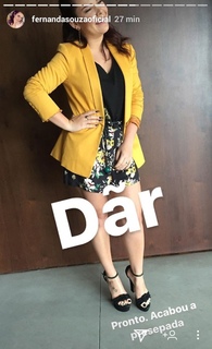 Fernanda Souza feet photo thumbnail