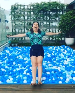 Fernanda Souza feet photo thumbnail