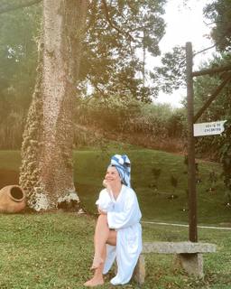 Fernanda Souza feet photo thumbnail