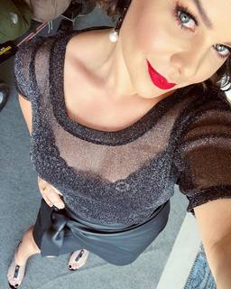 Fernanda Souza feet photo thumbnail