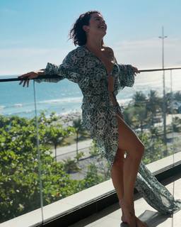 Fernanda Souza feet photo thumbnail