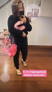 Fernanda Souza feet photo thumbnail