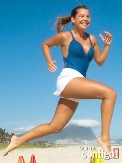 Fernanda Souza feet photo thumbnail