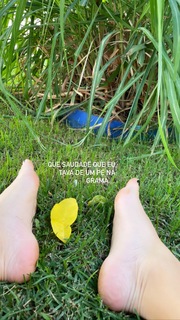 Fernanda Souza feet photo thumbnail