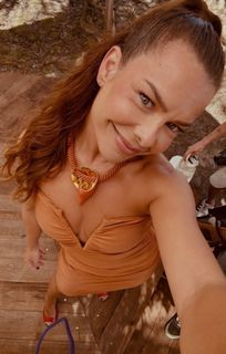Fernanda Souza feet photo 8