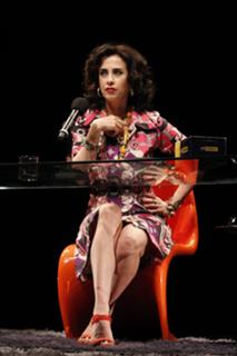 Fernanda Torres feet photo 1