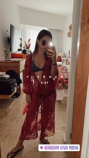 Fernanda Urdapilleta feet photo 3