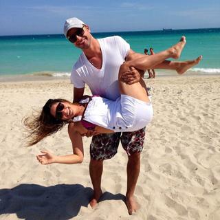 Fernanda Vasconcellos feet photo thumbnail