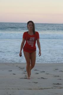 Fernanda Vasconcellos feet photo thumbnail