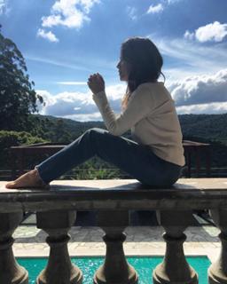 Fernanda Vasconcellos feet photo thumbnail