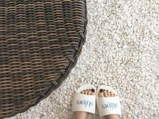 Fernanda Vasconcellos feet photo thumbnail