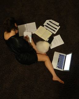 Fernanda Vasconcellos feet photo thumbnail