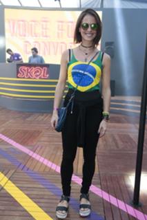 Fernanda de Freitas feet photo thumbnail