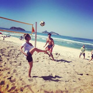 Fernanda de Freitas feet photo thumbnail