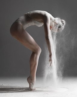 Fernanda de Freitas feet photo thumbnail