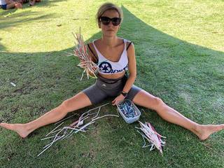 Fernanda de Freitas feet photo thumbnail