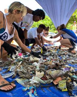 Fernanda de Freitas feet photo thumbnail