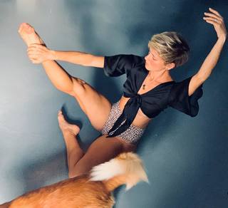 Fernanda de Freitas feet photo thumbnail