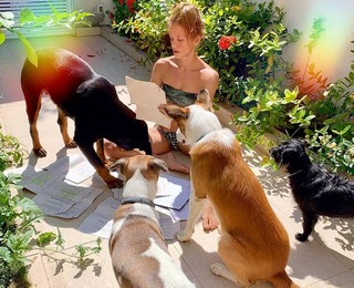 Fernanda de Freitas feet photo thumbnail