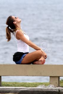 Fernanda de Freitas feet photo thumbnail