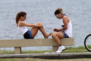 Fernanda de Freitas feet photo thumbnail