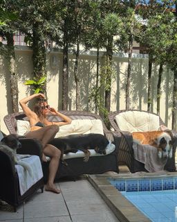 Fernanda de Freitas feet photo thumbnail