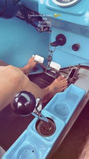 Fernanda de Freitas feet photo thumbnail