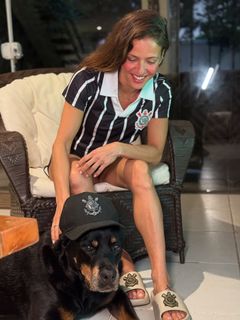 Fernanda de Freitas feet photo thumbnail