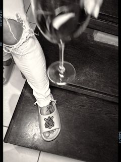 Fernanda de Freitas feet photo thumbnail