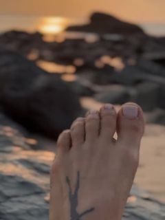 Fernanda de Freitas feet photo thumbnail