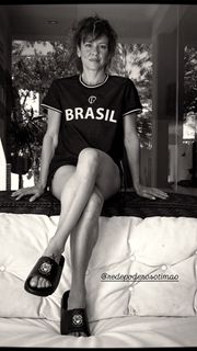 Fernanda de Freitas feet photo 2
