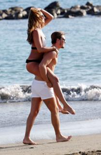 Ferne McCann feet photo thumbnail