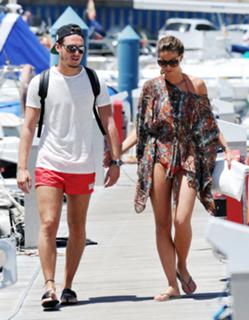 Ferne McCann feet photo thumbnail