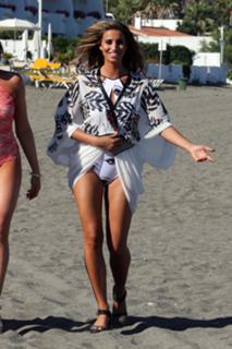 Ferne McCann feet photo thumbnail