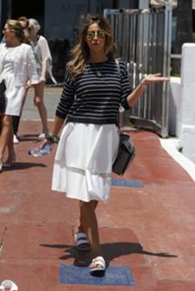Ferne McCann feet photo thumbnail
