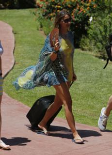Ferne McCann feet photo thumbnail