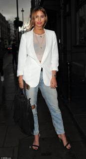 Ferne McCann feet photo thumbnail