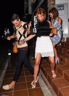 Ferne McCann feet photo thumbnail