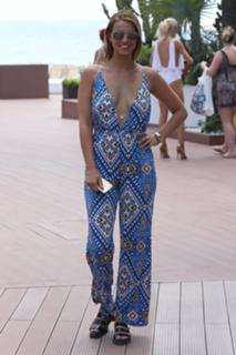 Ferne McCann feet photo thumbnail