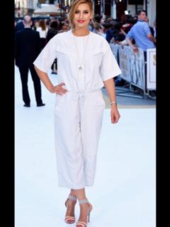 Ferne McCann feet photo thumbnail